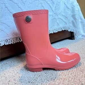 UGG Sienna Rain Boots